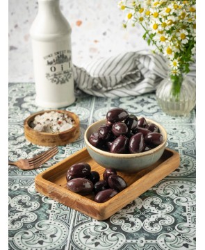 Маслины Каламата б/к в вакууме, вес.